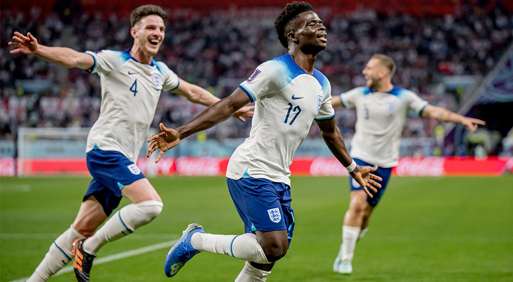 England demolishes Iran 6-2 in its World Cup opener
