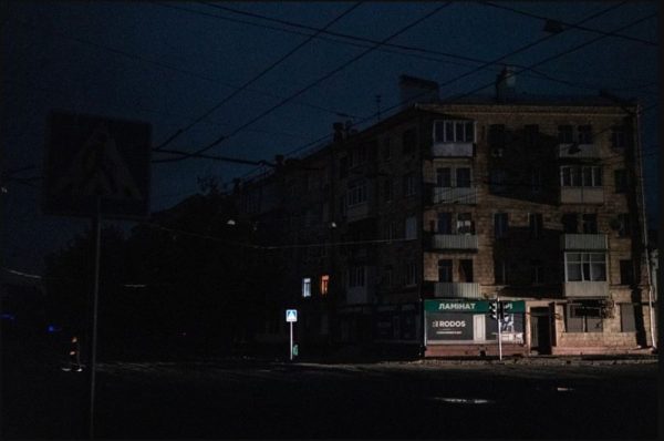 Eastern Ukraine suffers blackout, Kyiv blames Russia