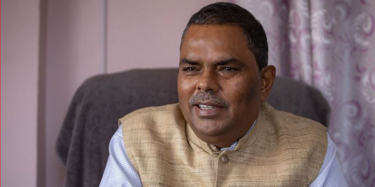 Yadav plans re-election run by naming Ramsahaya for Vice President