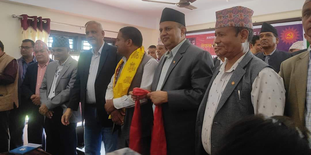 Unified Socialist’s Surkhet district chairman rejoins UML