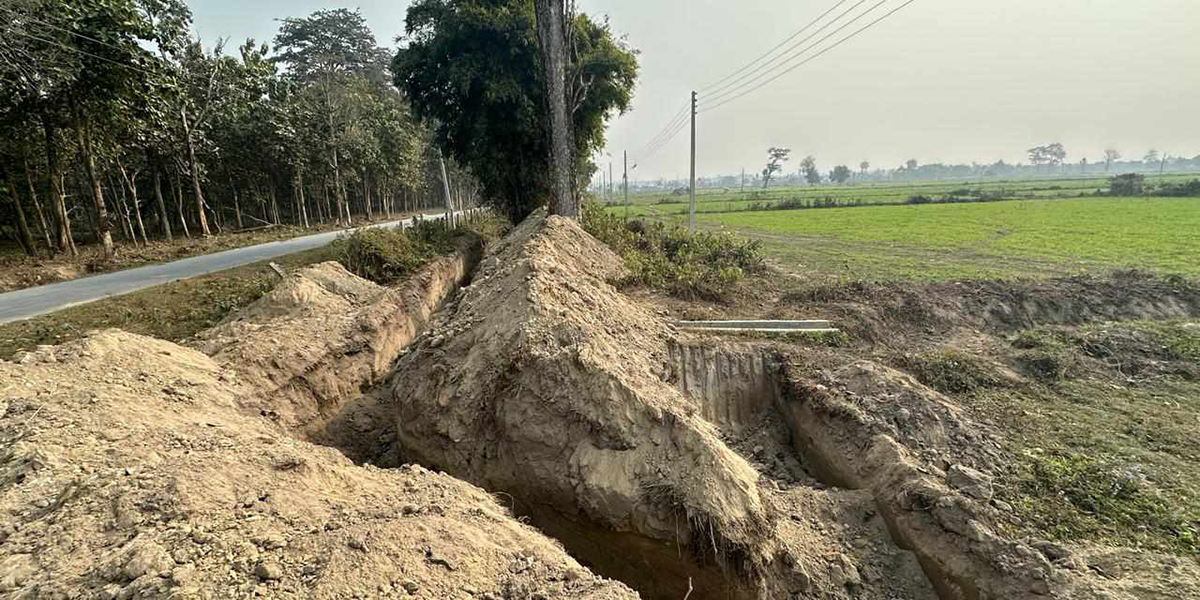Itahari locals digging trench to prevent elephants from entering human settlements