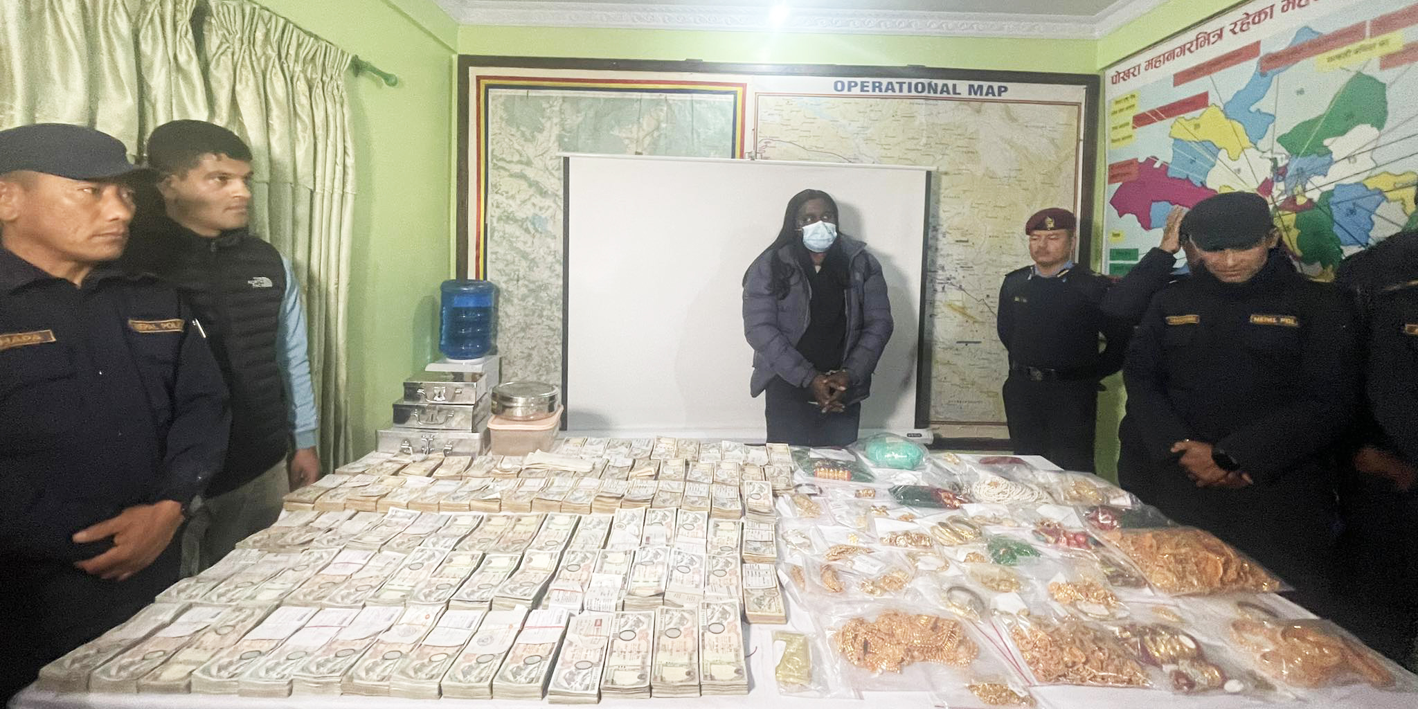Indian national nabbed with 6 kg gold, Rs 6.3 million cash in Pokhara