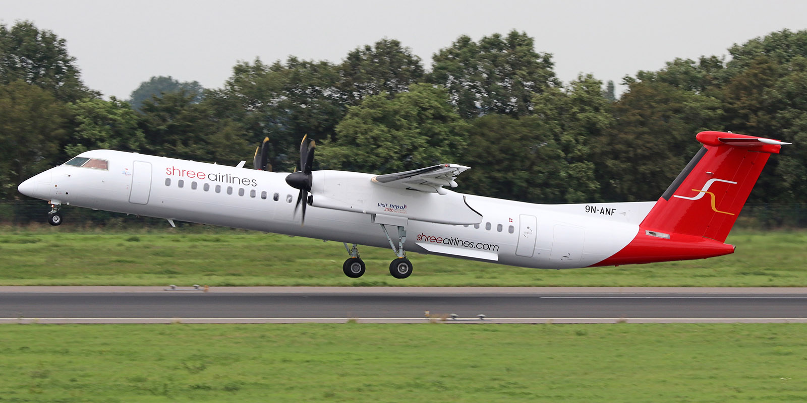 Shree Airlines add two Dash 8s to its fleet