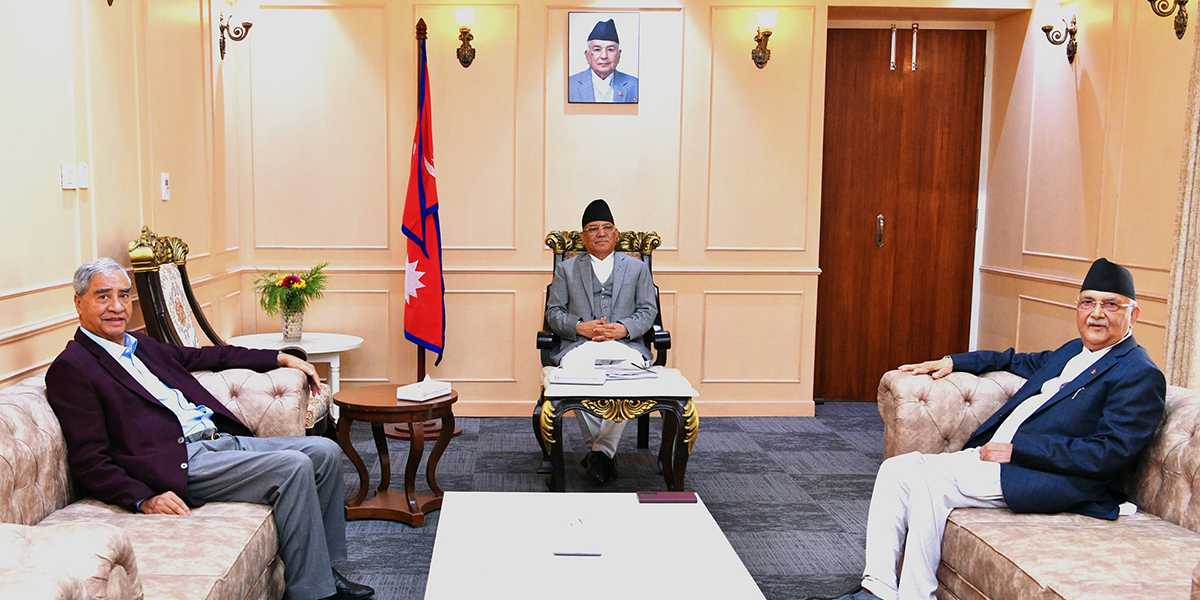 Dahal holds talks with Deuba, Oli on TRC bill