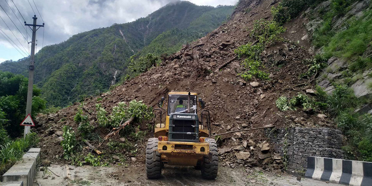 Landslide disrupts vehicular traffic on Mugling-Narayanghat road