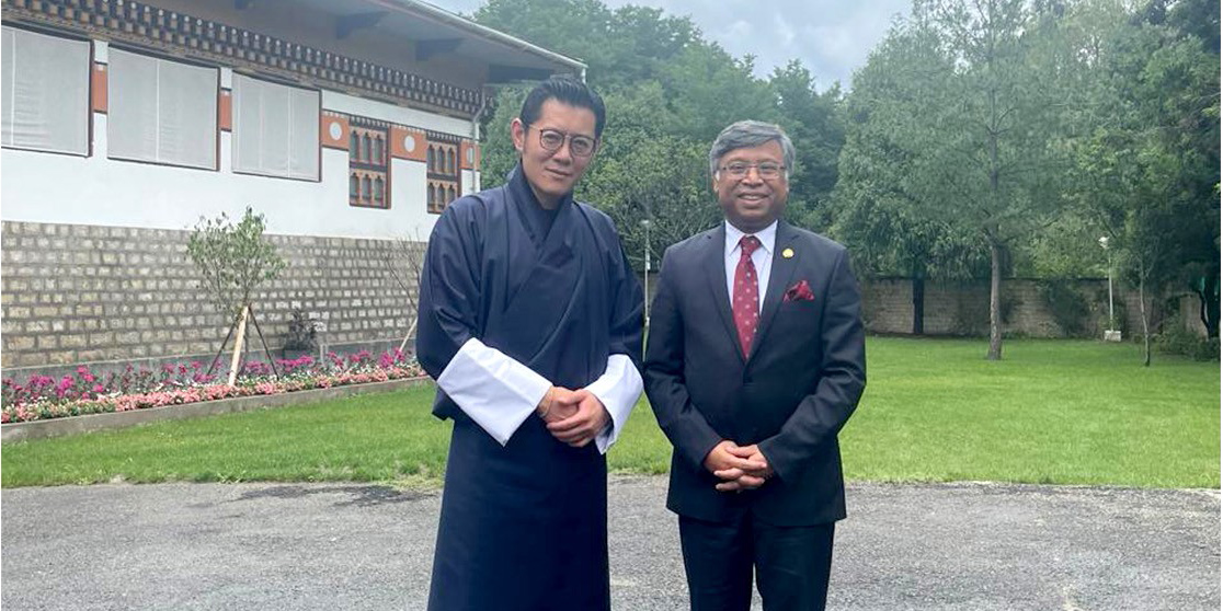SAARC Secretary General pays courtesy call on Bhutanese king