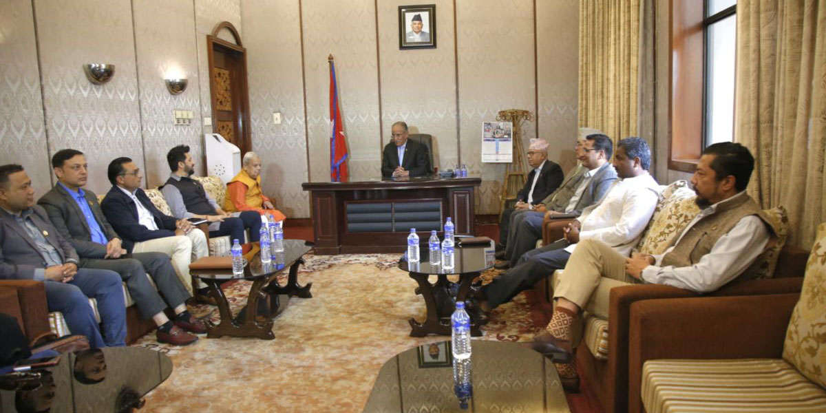 Opposition leaders brief Prez on govt’s ‘unconstitutional’ activities