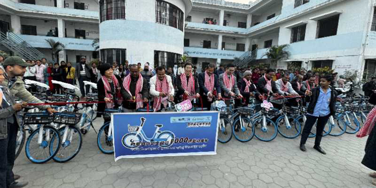 1,000 students in Madhesh get bicycle from International Bicycle Project