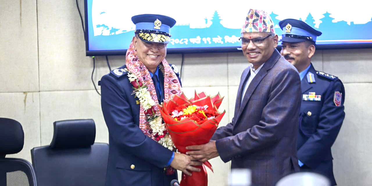 Khapung assumes office as 32nd Inspector General of Nepal Police
