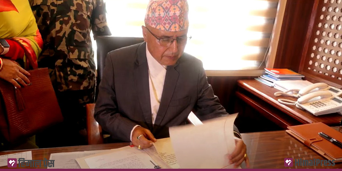 Govt working to boost private sector confidence: Khanal