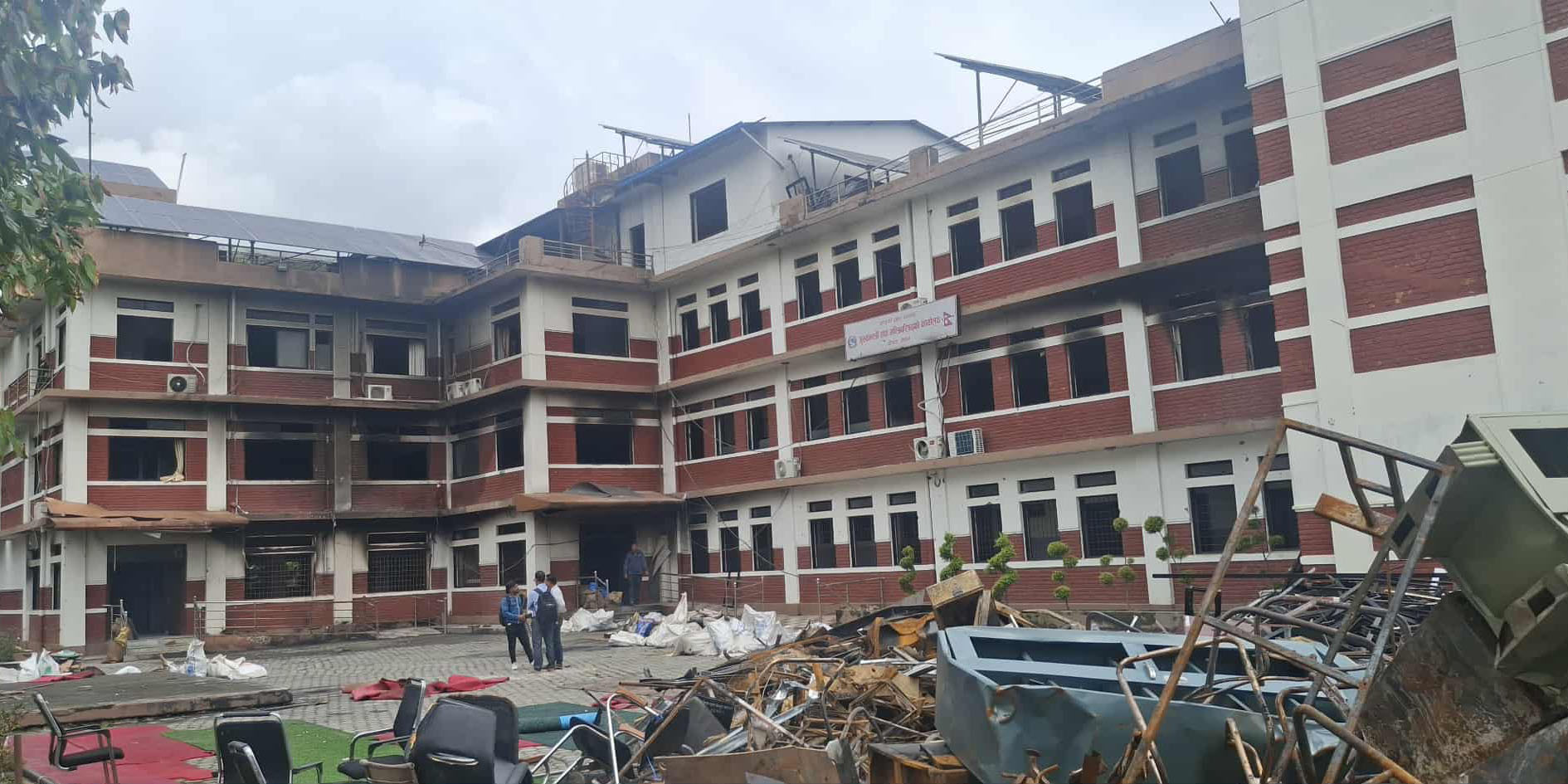 Gandaki ministers, employees decide to forgo allowances