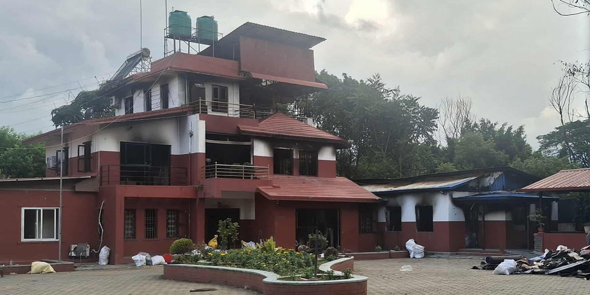 Man arrested in Pokhara for setting Chief Minister’s residence on fire