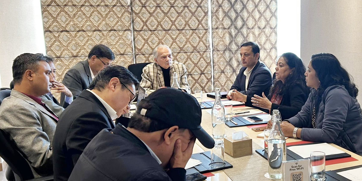 Baburam discusses need for alternative force with Janardan, leaders of RSP and Bibeksheel Sajha