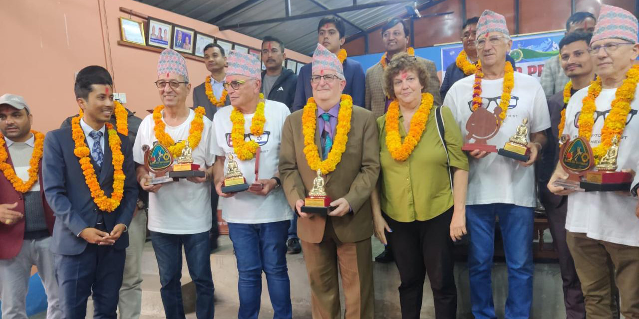 Israeli optometrists hand over prescription glasses to Pokhara locals