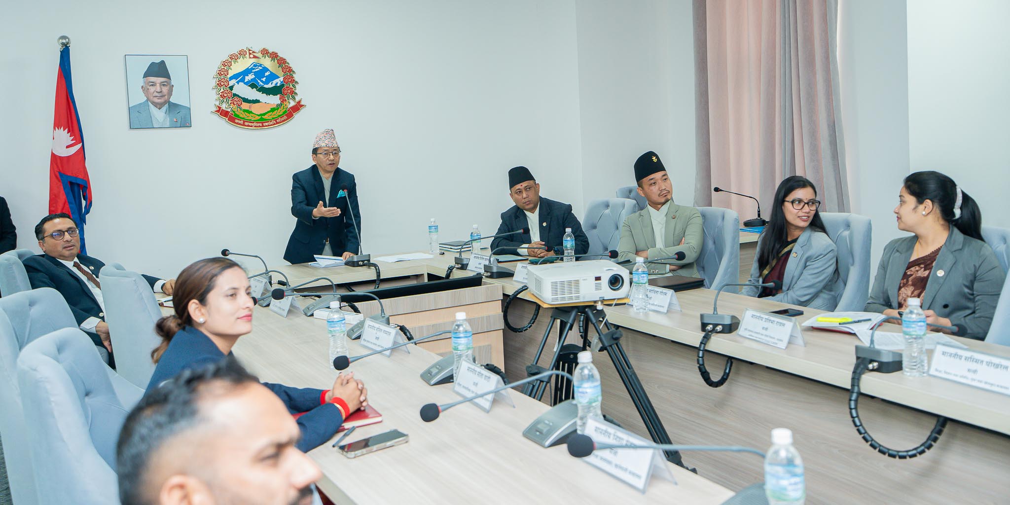 Foreign ministry briefs ministers on diplomatic conduct