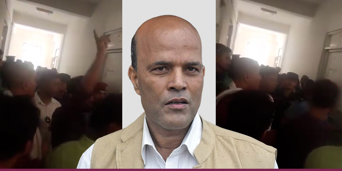 RSP cadres chant slogans against Amresh Kumar Singh in Jaleshwar