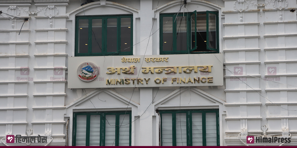 Govt preparing to raise salarise of civil servants