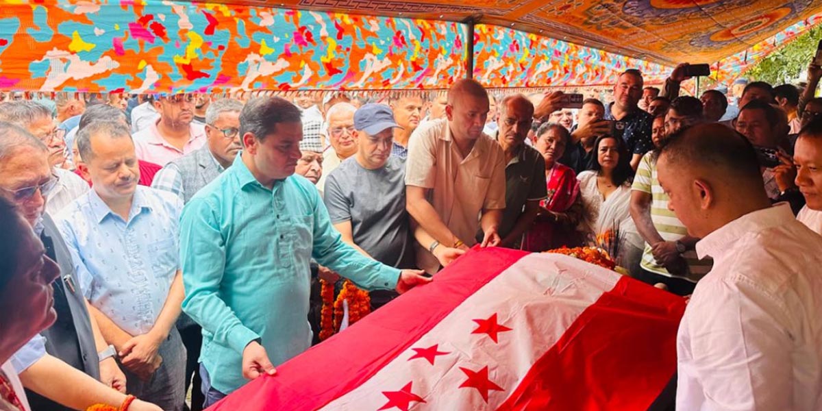 NC leaders pay final tributes to late Kharel