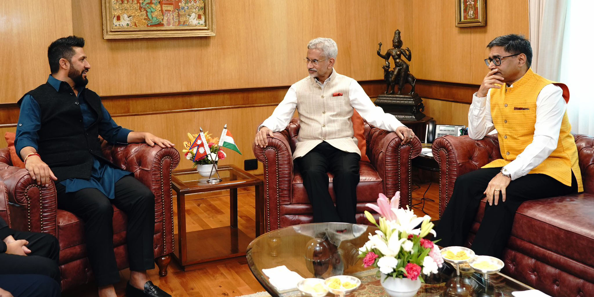 Rabi, Jaishankar discuss bilateral development partnership
