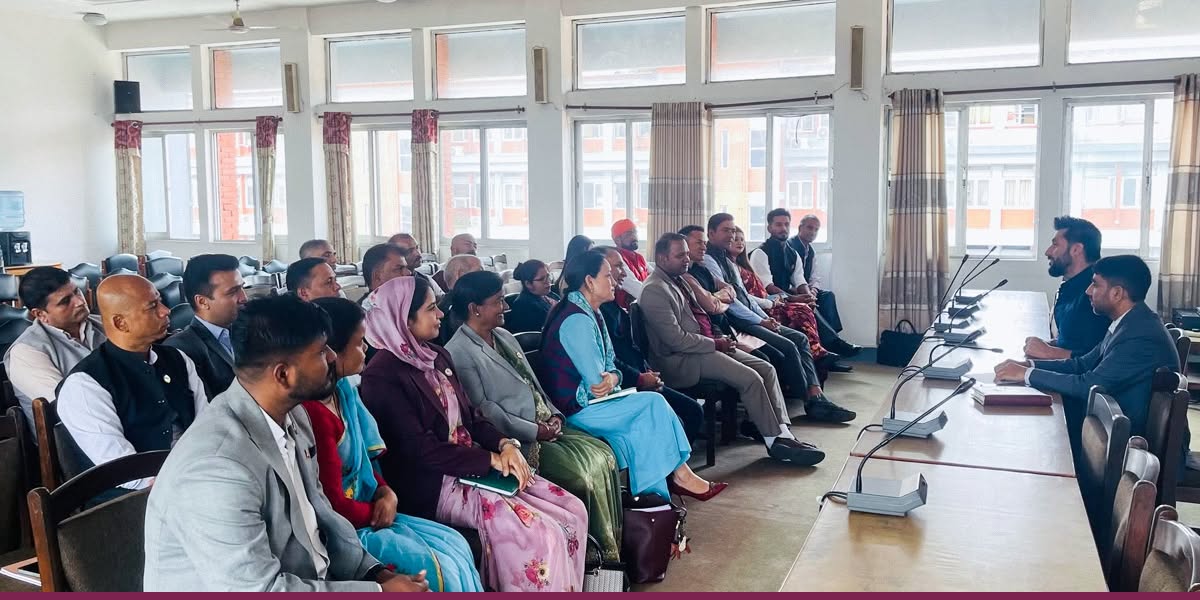 Lamichhane discusses delayed provincial convention with Madhesh lawmakers