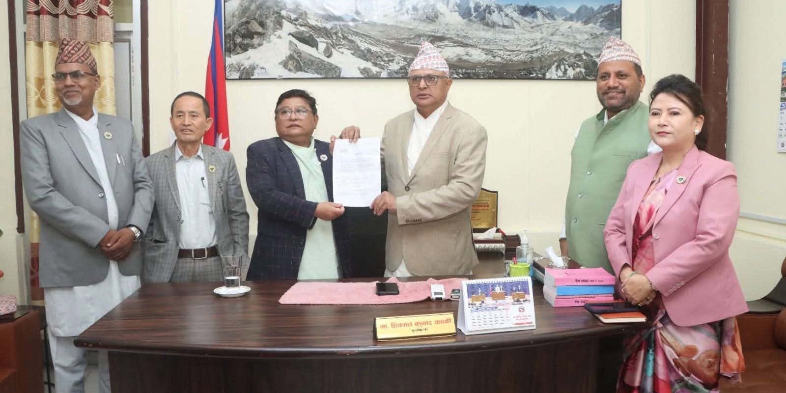 NC ministers in Koshi submit their resignations