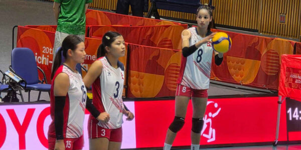 Karatekas miss out on medals, women’s volleyball team register win