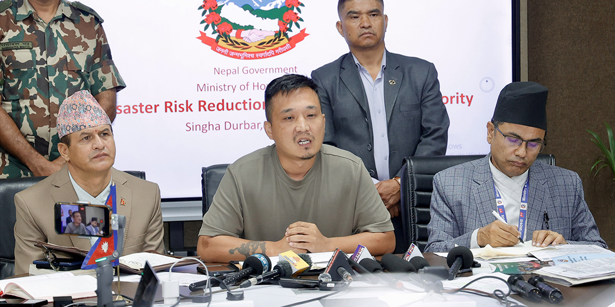 Govt making every possible effort to rescue people trapped in tunnels: Gurung